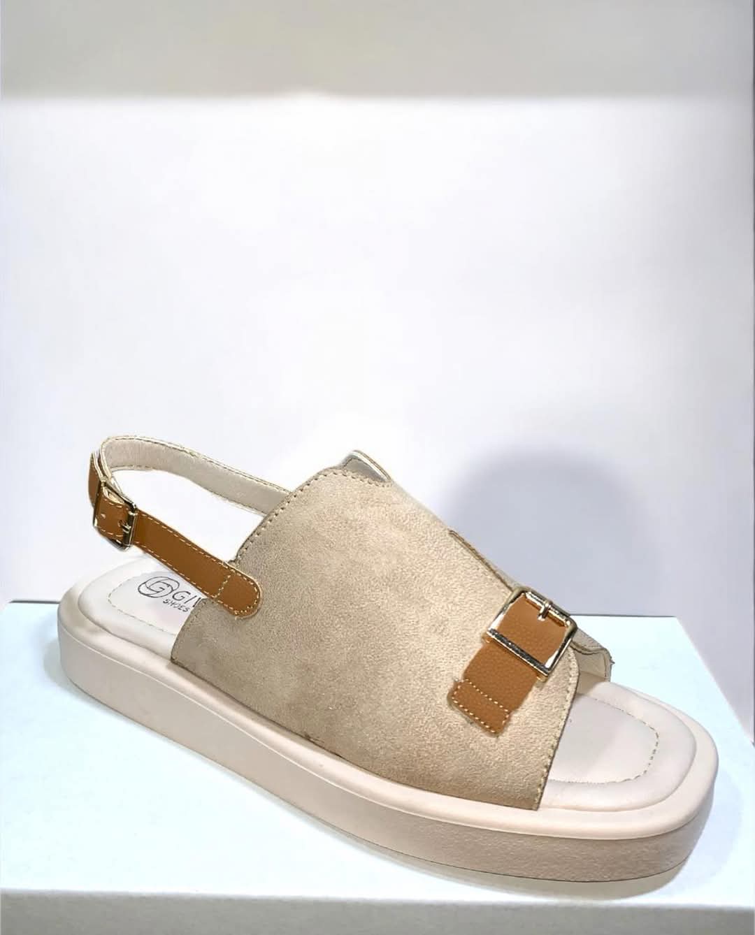 SANDALE GIVANA - Image 3